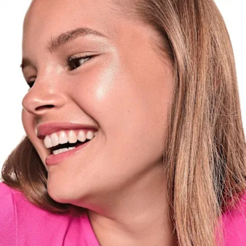 Essence Baby Got Holo Glow - Iluminador en Barra (Tono 10)
