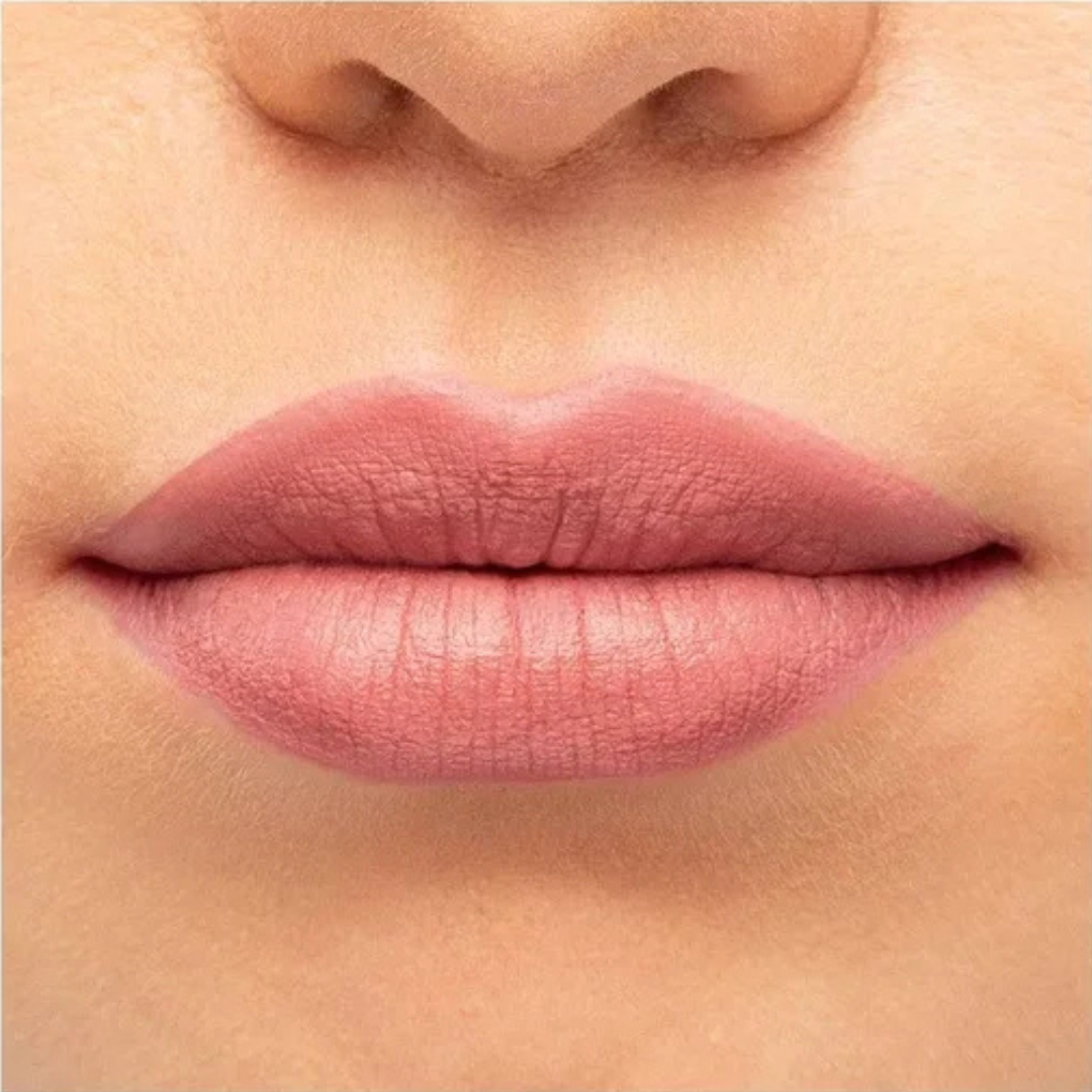 Labial Líquido Resist de Vogue – Tono Natural
